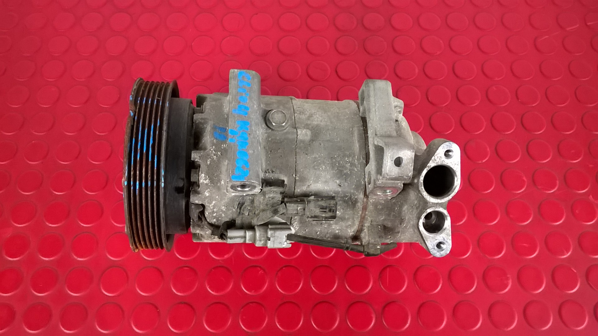 Peças - Compressor Ac - 926008582R / T60716c [Renault Clio Iv]