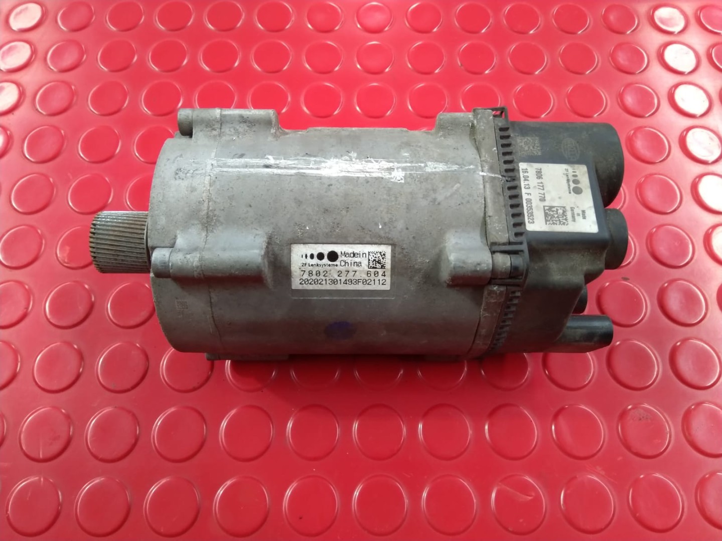 Peça - Motor Da Caixa De Direção - 7806177770 / F00353523 / 7802.27