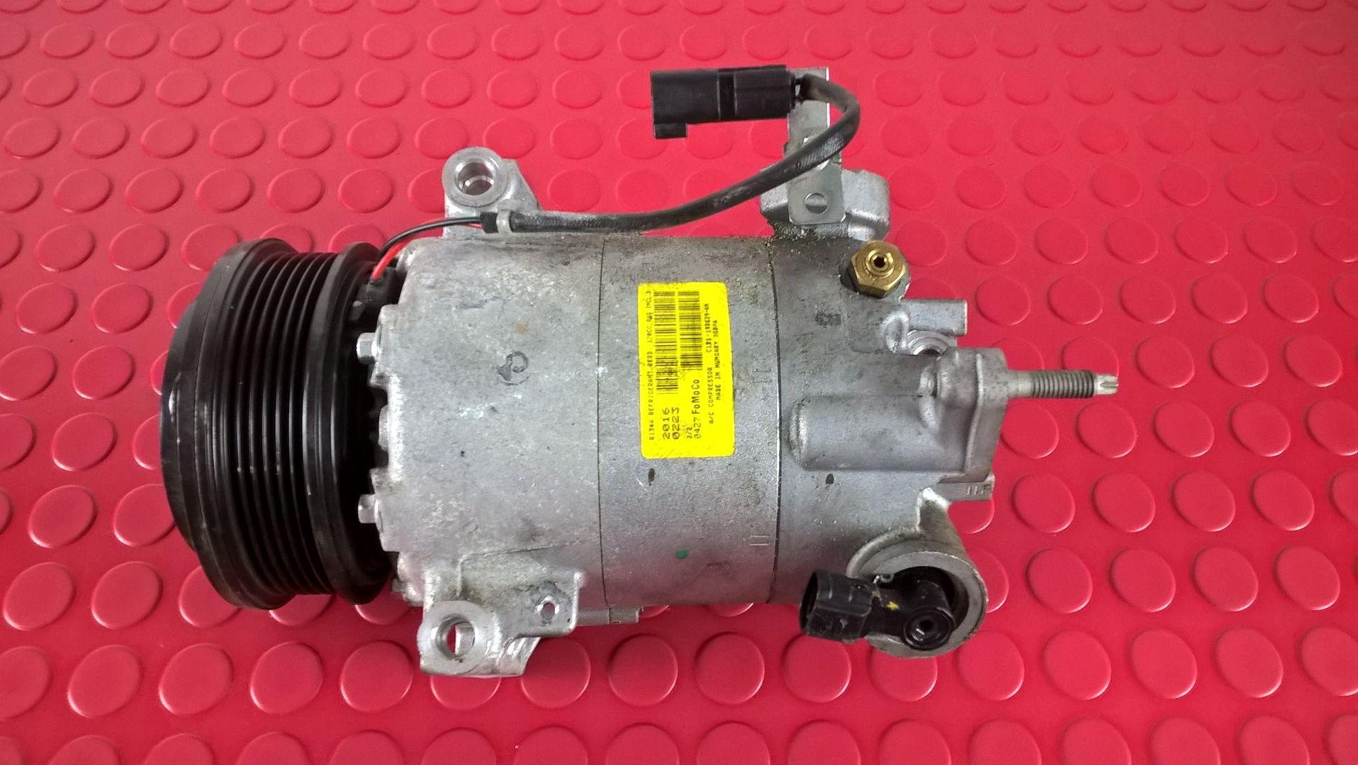 Peças - Compressor Ac - C1b1-19D629-Am [Ford Fiesta Vi]