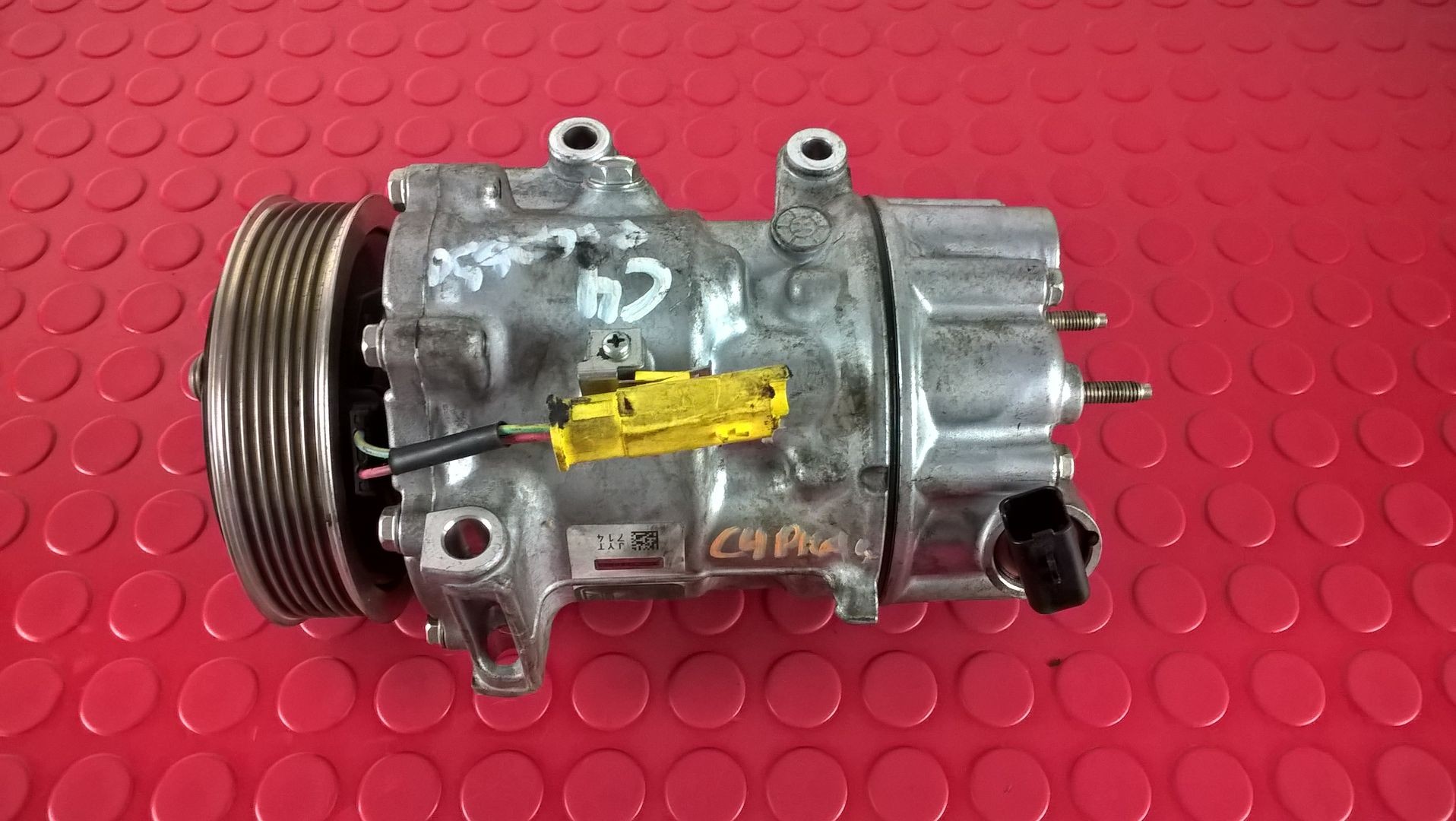 Peças - Compressor Ac - 14620811499 [Citroen C4 Picasso]